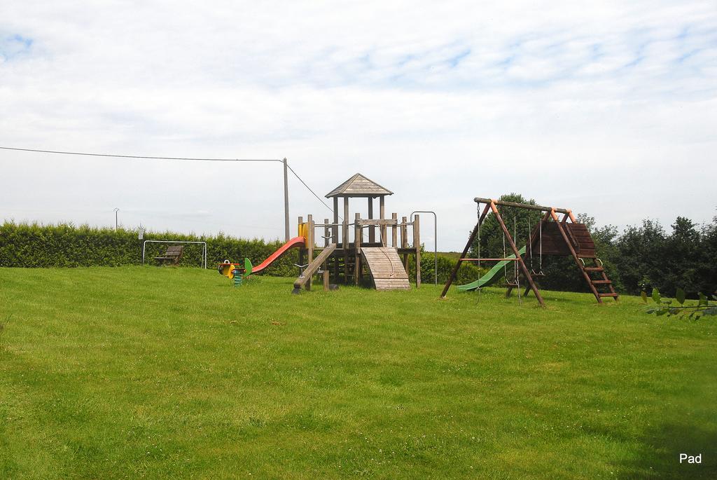 La Cle Des Champs Vila Bertogne Exterior foto