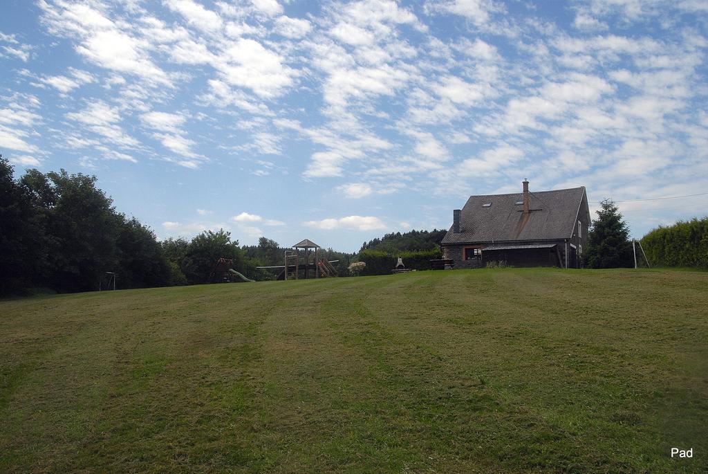 La Cle Des Champs Vila Bertogne Exterior foto